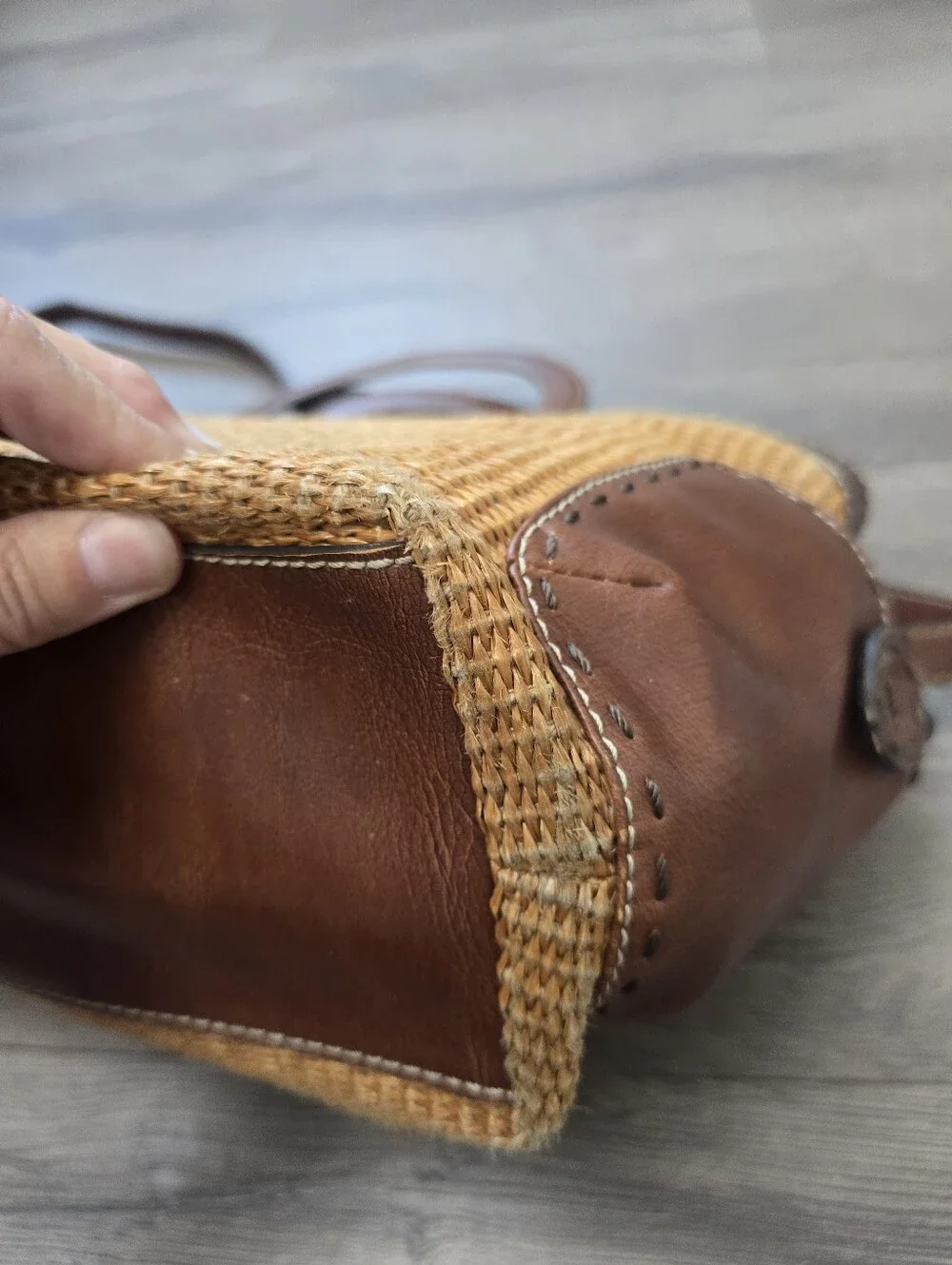 Fossil woven straw and brown leather trim satchel Vintage Cottagecore Fisherman